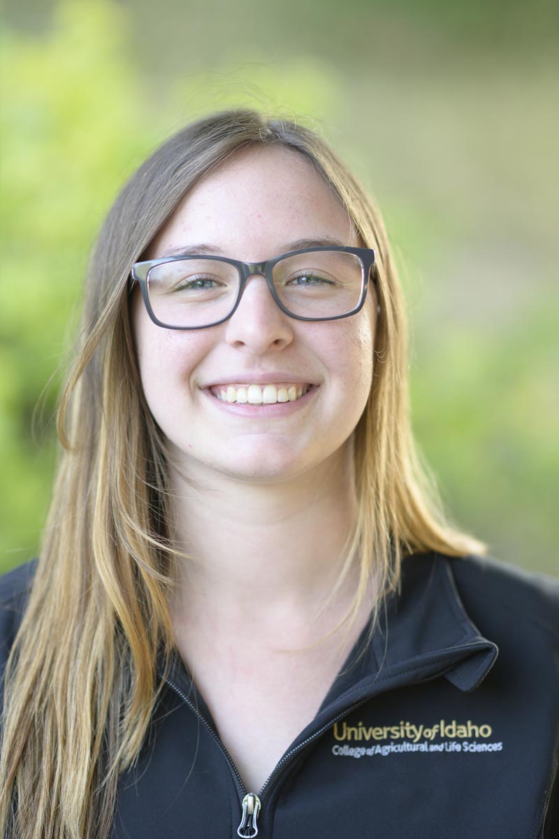 Headshot of woman