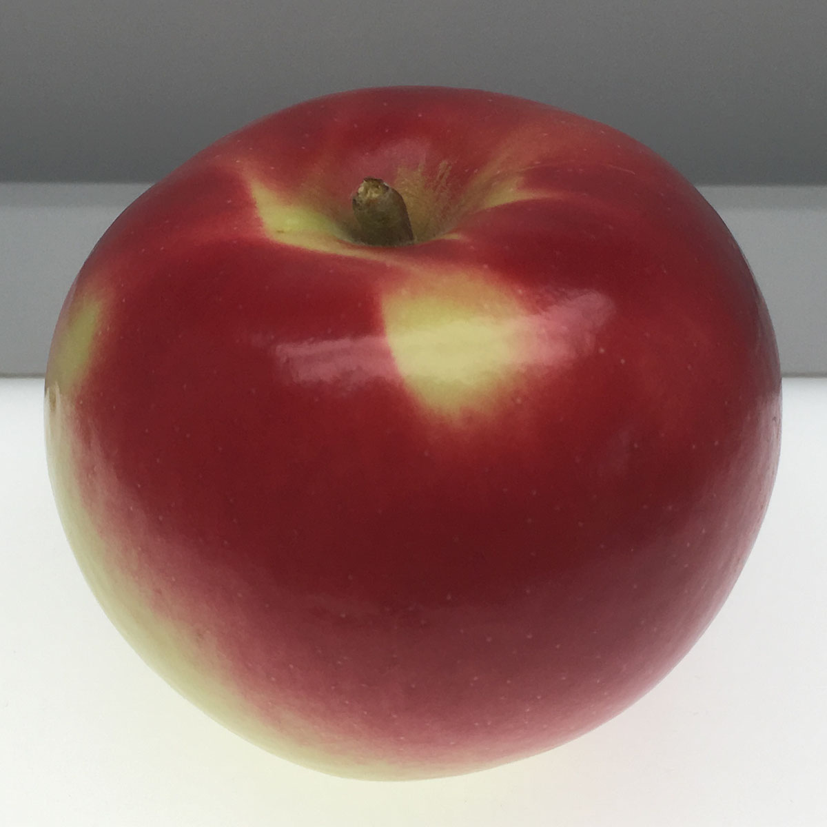 Crown Prince Rudolf apple