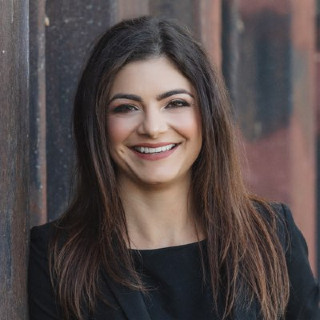 a picture of tara malek