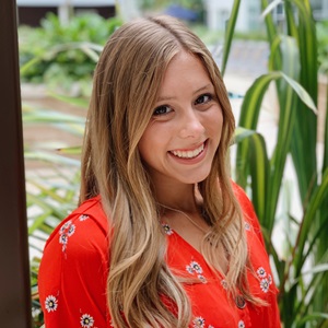 Claire Qualls