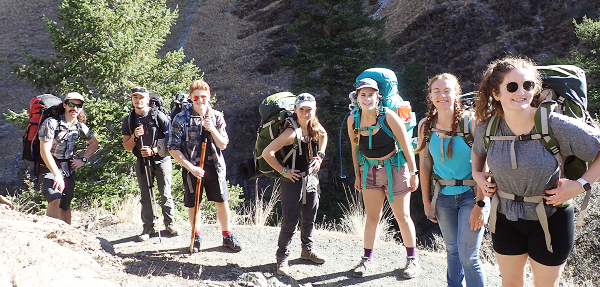 Hiking New Student Experience