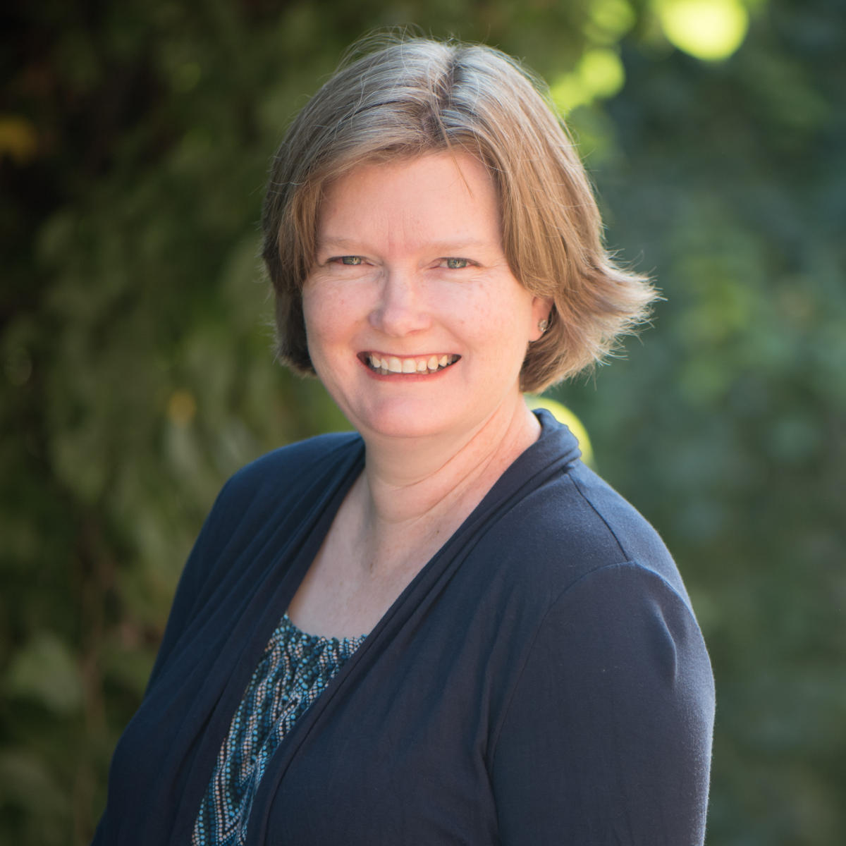 Jennifer Radil headshot